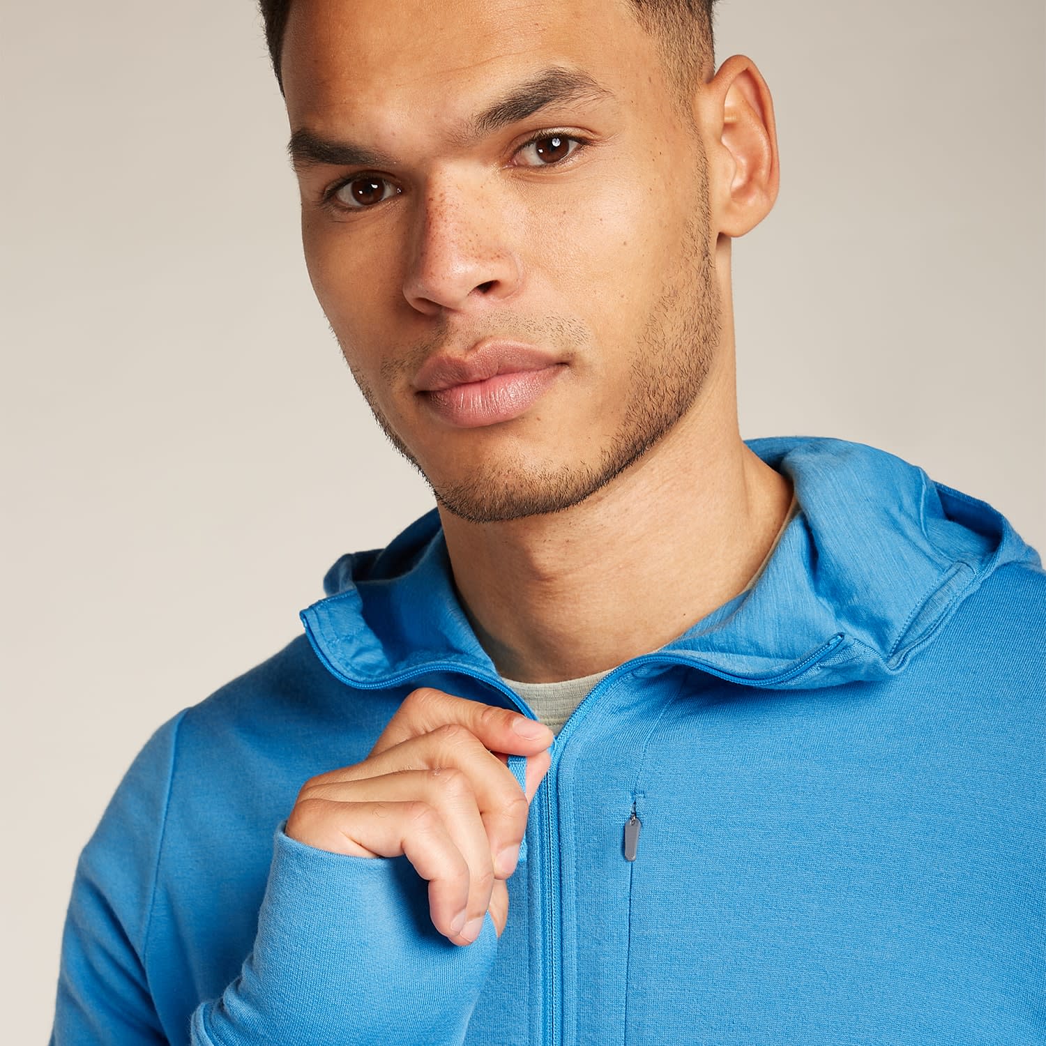 Men's Merino Wool Clothing | Outdoor Clothing | icebreaker®