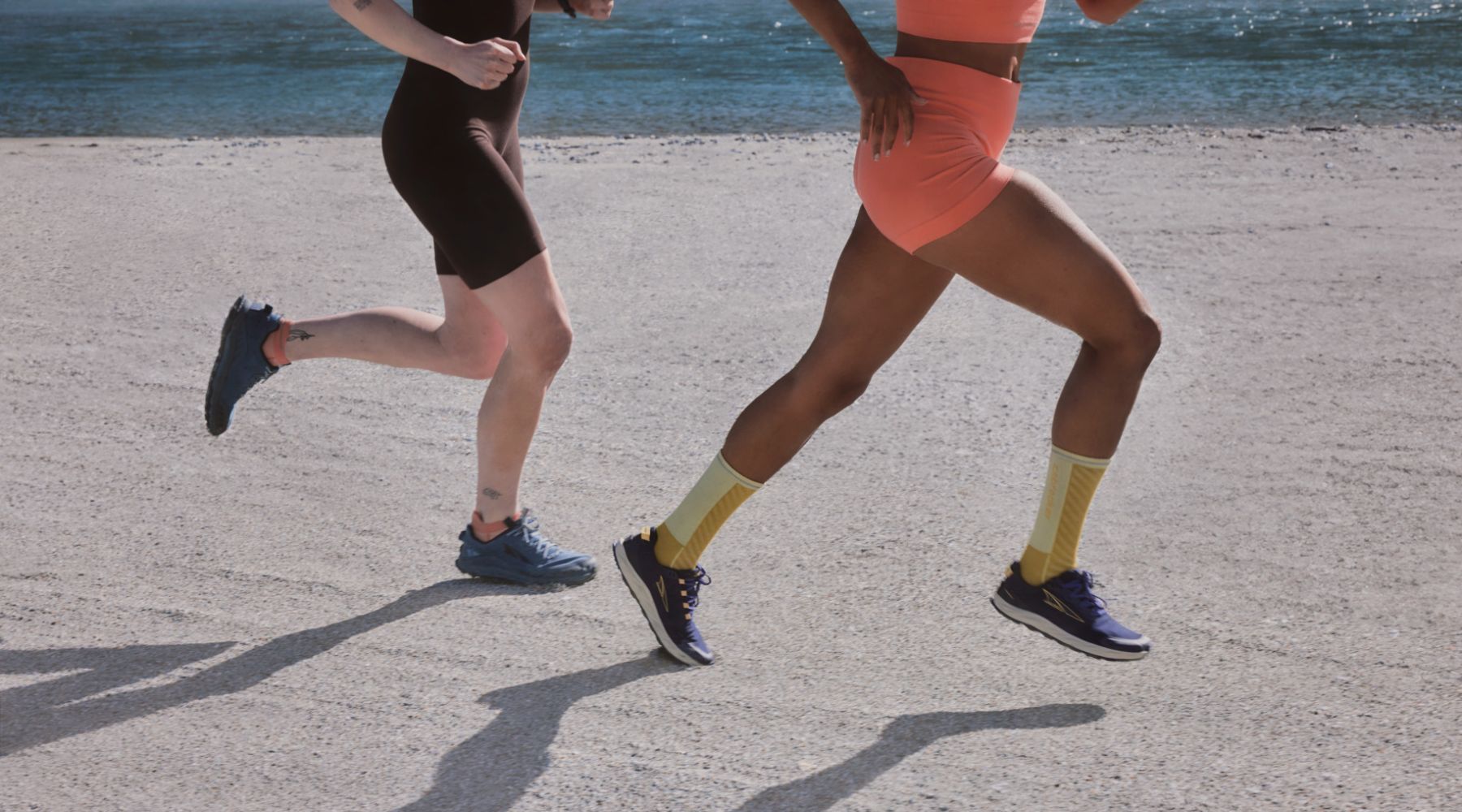 people running in merino wool